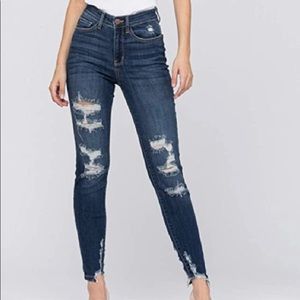 Judy Blue Destroyed High Rise Cropped Dark Wash Skinny Jeans (Style: 82139)